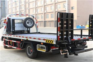 万山特24小时道路救援电话