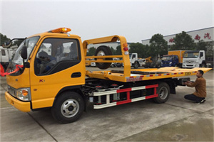 万山特哪里有拖车服务